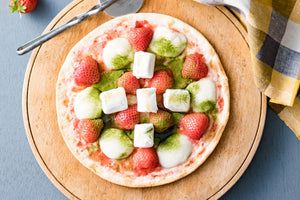 Green Tea & Strawberry Pizza